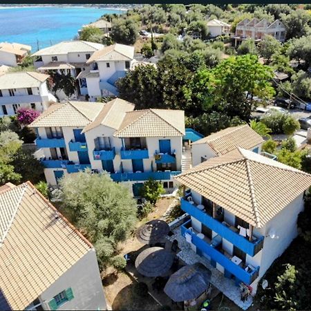 Iris Studios Ayios Nikitas Luaran gambar