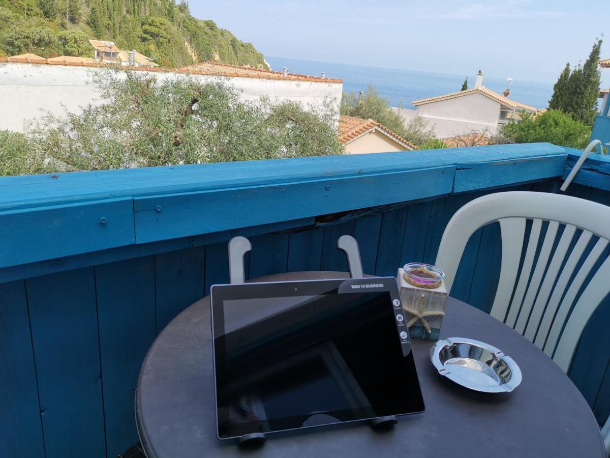 Iris Studios Ayios Nikitas Luaran gambar